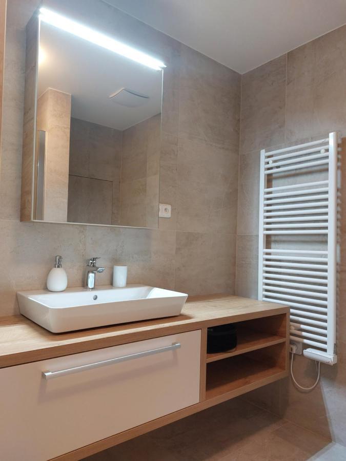 Apartamento Polansky Dvur Velké Karlovice Exterior foto