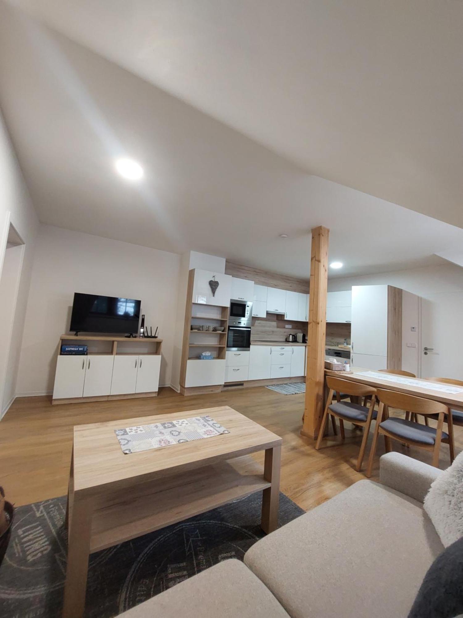 Apartamento Polansky Dvur Velké Karlovice Exterior foto